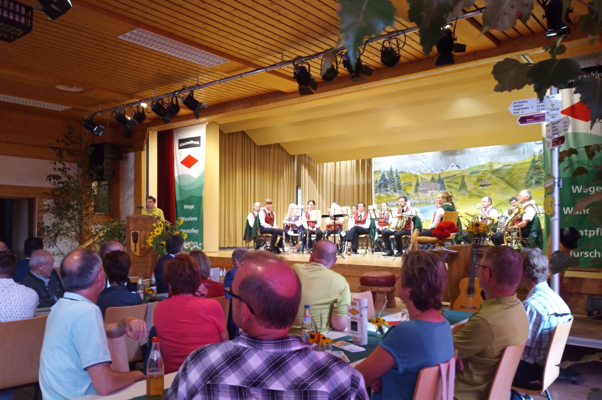 50 Jahre SWV-VH, Festakt, Begrüßung der Gäste durch Martin Lauber